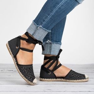 Sandals black